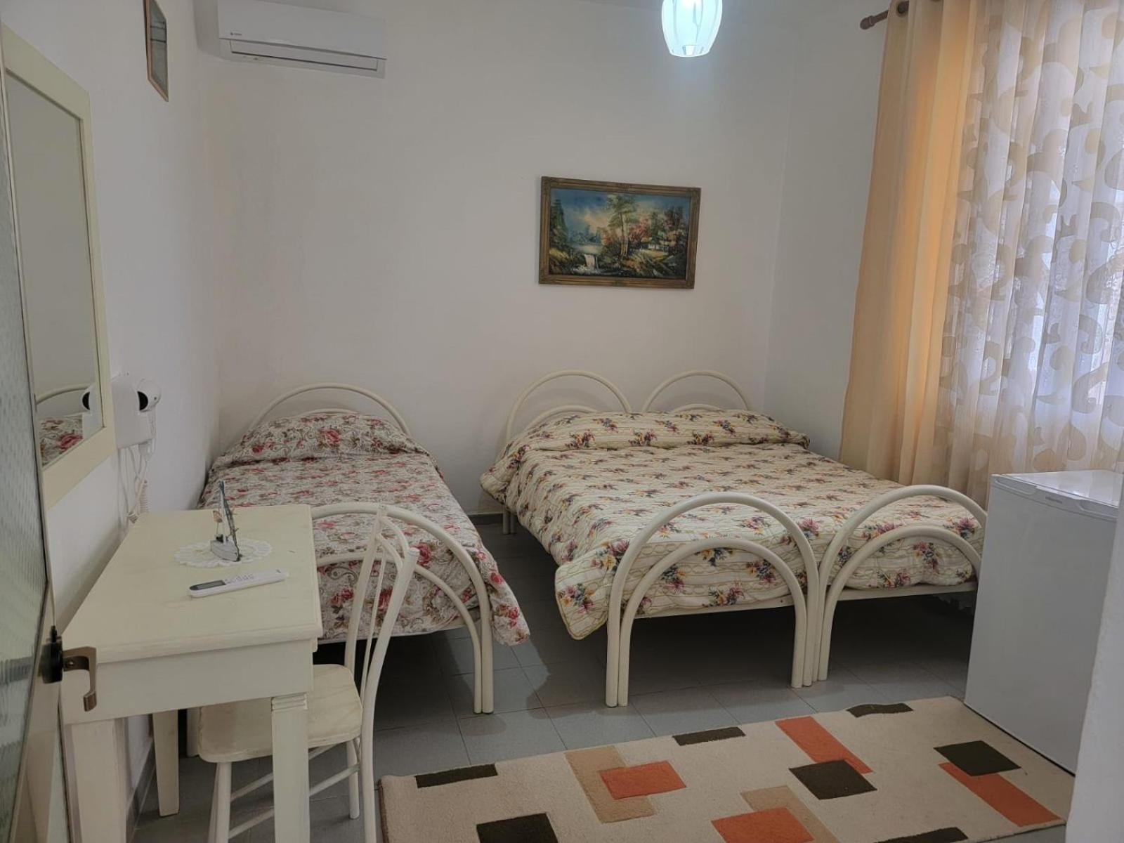 Vila Islami Durrës Esterno foto