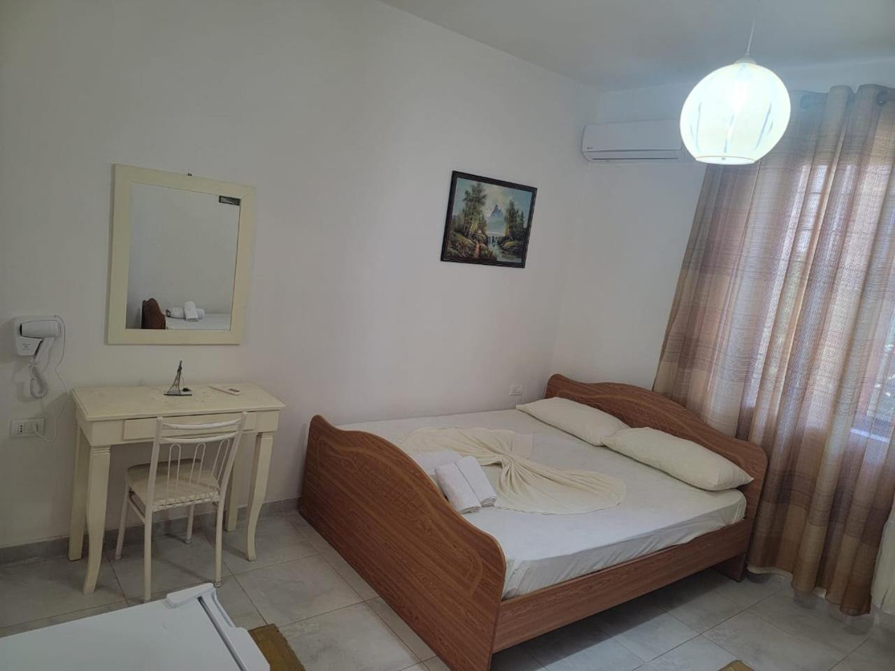Vila Islami Durrës Esterno foto